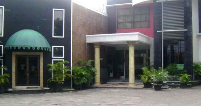 Exterior Tampiarto Plaza