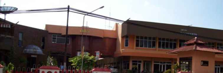 Lobi Tampiarto Plaza