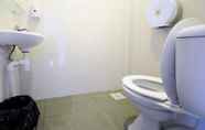 Toilet Kamar 7 City Backpackers @ Hongkong Street