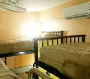 Kamar Tidur 5 Jinda Hostel 