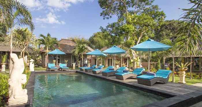 Swimming Pool The Palm Grove Villas