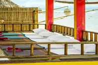 บริการของโรงแรม Lanta New Beach Resort