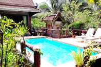Kolam Renang BB Pool Villa