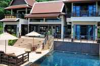 สระว่ายน้ำ Villa Gold Samui