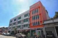 Luar Bangunan Super 8 Hotel @ Georgetown