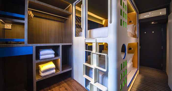 Phòng ngủ CUBE Family Boutique Capsule Hotel @ Chinatown