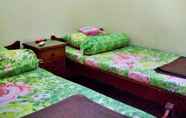 Bedroom 5 Penginapan Yuddys Syariah