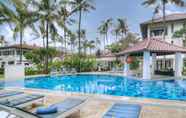 Swimming Pool 4 Legong Keraton Beach Hotel 