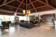 Lobby Legong Keraton Beach Hotel 