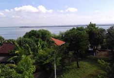 Nearby View and Attractions 7 Reagan Guest House