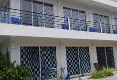 Exterior 4 Reagan Guest House