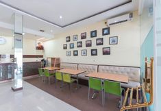 Lobby 7 OYO 773 Hotel Rujia