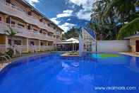 สระว่ายน้ำ Real Maris Resort & Hotel