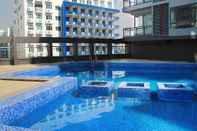 Swimming Pool Golden Phoenix Hotel Manila