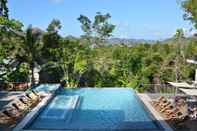 Swimming Pool The Funny Lion - Coron