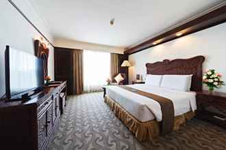 Bilik Tidur 4 Waterfront Airport Hotel and Casino 