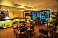 Bar, Kafe, dan Lounge Waterfront Insular Hotel Davao 