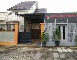 Luar Bangunan 2 Surya Guest House 