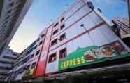 Bangunan 3 OYO 431 Hotel De Grand Orchard