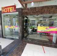 Luar Bangunan 3 Capital O 90125 Hotel Grand Orchard