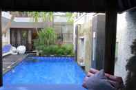 Swimming Pool Villa Penelopy 1