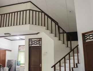 Others 2 Villa Bougenville 2 Blok D8 (Villa Syariah)