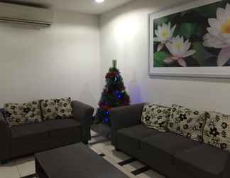 Lobi 2 Apartment Kalibata City Green Palace