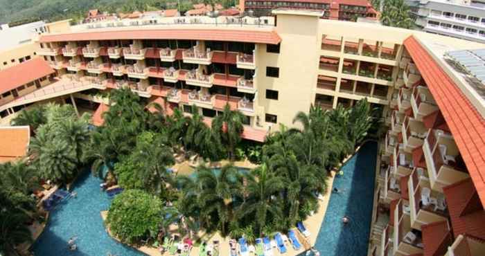 Swimming Pool Baumanburi Hotel