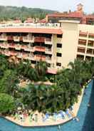 SWIMMING_POOL Baumanburi Hotel