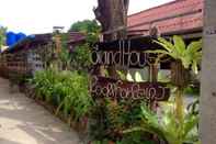 Bangunan Grand House