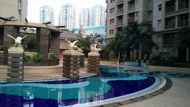 Swimming Pool 4 Apartment Specialist - Mediterania 2 Tanjung Duren