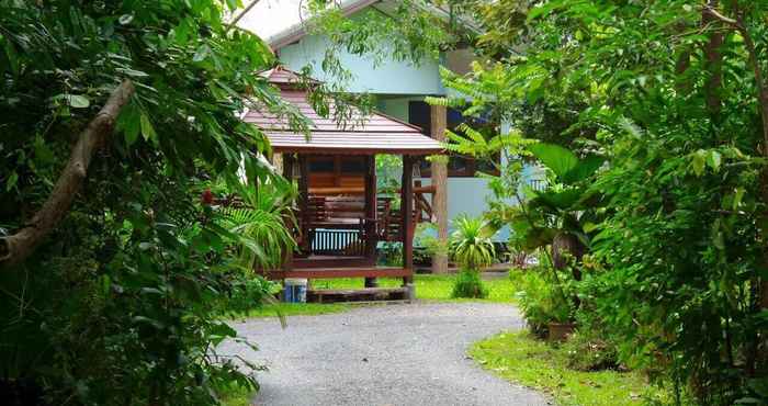 Ruang Umum Baan Tai Rom Yen Resort