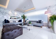 Lobby 2 CUBIC Pratunam