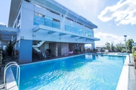 Swimming Pool Greenhills Elan Hotel Modern