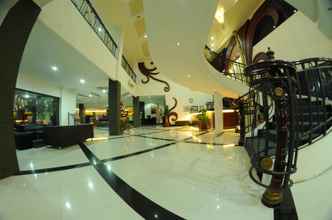 Lobi 4 Hotel Swarna Dwipa Palembang