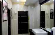 Toilet Kamar 6 Hotel Swarna Dwipa Palembang