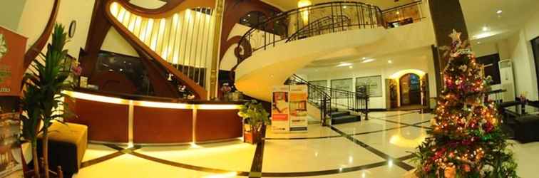 Lobby Hotel Swarna Dwipa Palembang