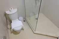 Toilet Kamar Blue Marina Hotel