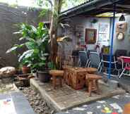 Common Space 5 Jeng Tini Guest House