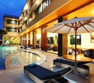 Kolam Renang 2 Swiss-Belhotel Merauke