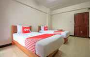 Bedroom 3 OYO 376 Ok Home Airport