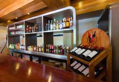 บาร์ คาเฟ่ และเลานจ์ 4 Thongtara House Boutique Hotel