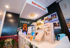 ロビー 7 Triple 8 Inn Silom