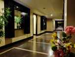 LOBBY Crown Regency Hotel and Towers - MULTI USE HOTEL