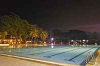 Swimming Pool Le Grandeur Palm Resort Johor