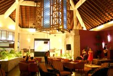 Bar, Cafe and Lounge Le Grandeur Palm Resort Johor