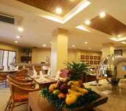 ร้านอาหาร 3 Crown Regency Prince Resort -  Boracay