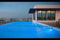 Swimming Pool Sky Hotel Kota Kinabalu