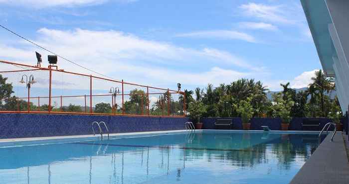 Swimming Pool Imelda Hotel - Water Park - Convention