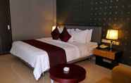 Bedroom 2 Crown Hotel